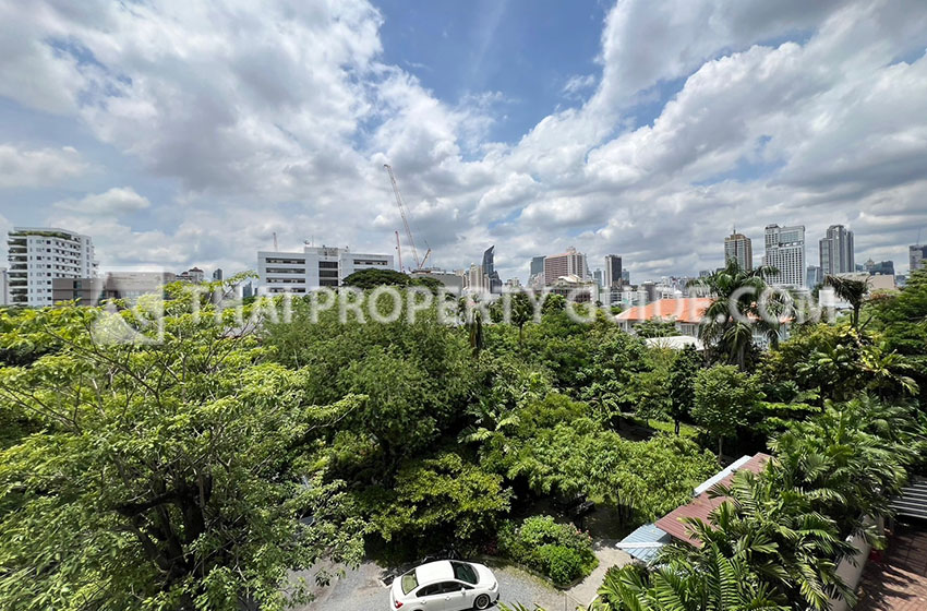 Condominium in Sukhumvit 